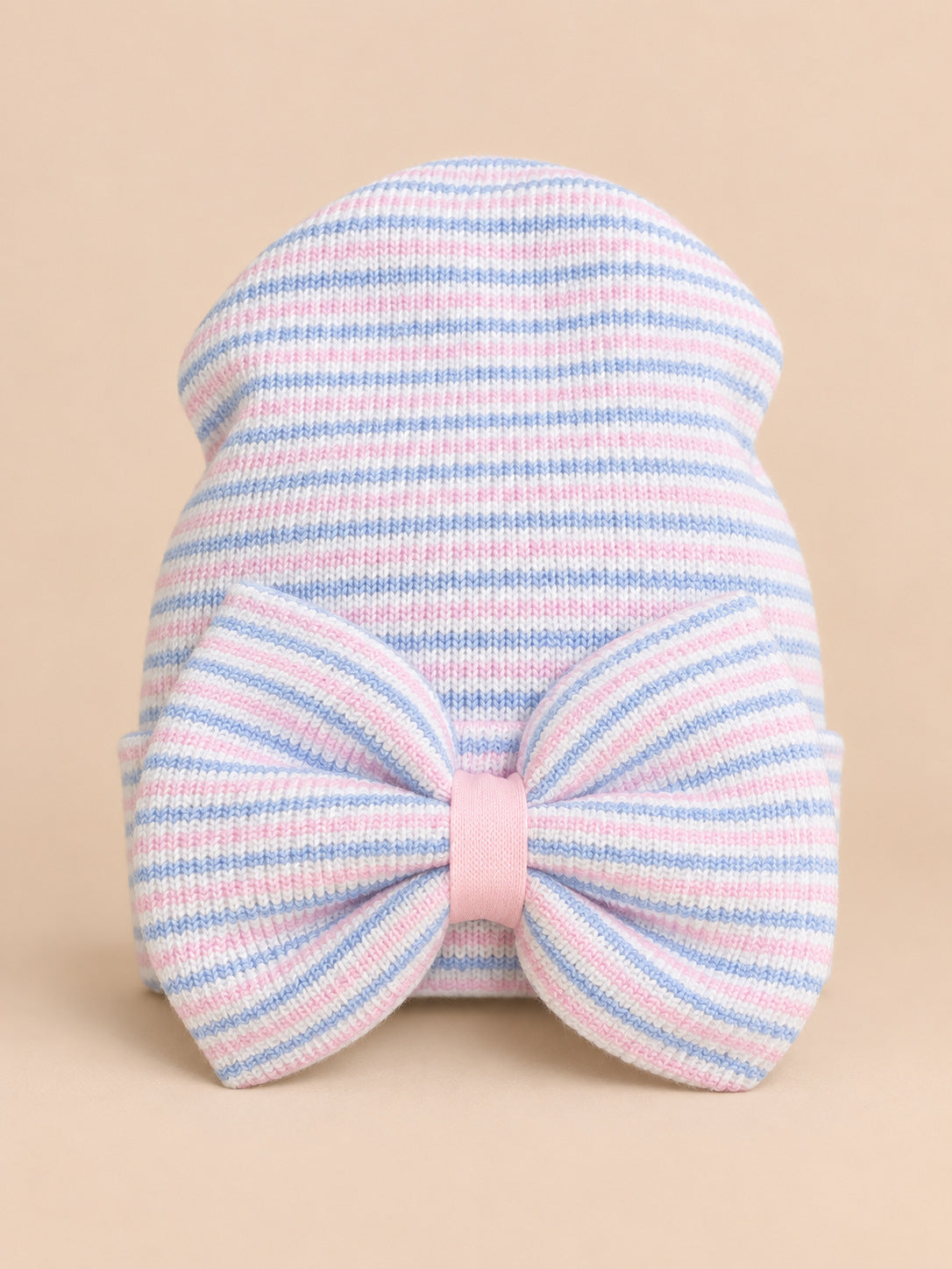 Gestreifte Babymütze aus Baumwolle mit großer Schleife – Rosa und Blau, Vorderansicht