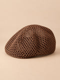 Luftiges Damen-Netzbarett im Retro-Fascinator-Stil – Farbvariante Braun, Ansicht von vorn