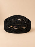 Luftiges Damen-Netzbarett im Retro-Fascinator-Stil – Farbvariante Schwarz, Ansicht von vorn