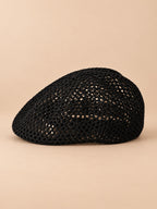 Luftiges Damen-Netzbarett im Retro-Fascinator-Stil – Farbvariante Schwarz, Ansicht von vorn