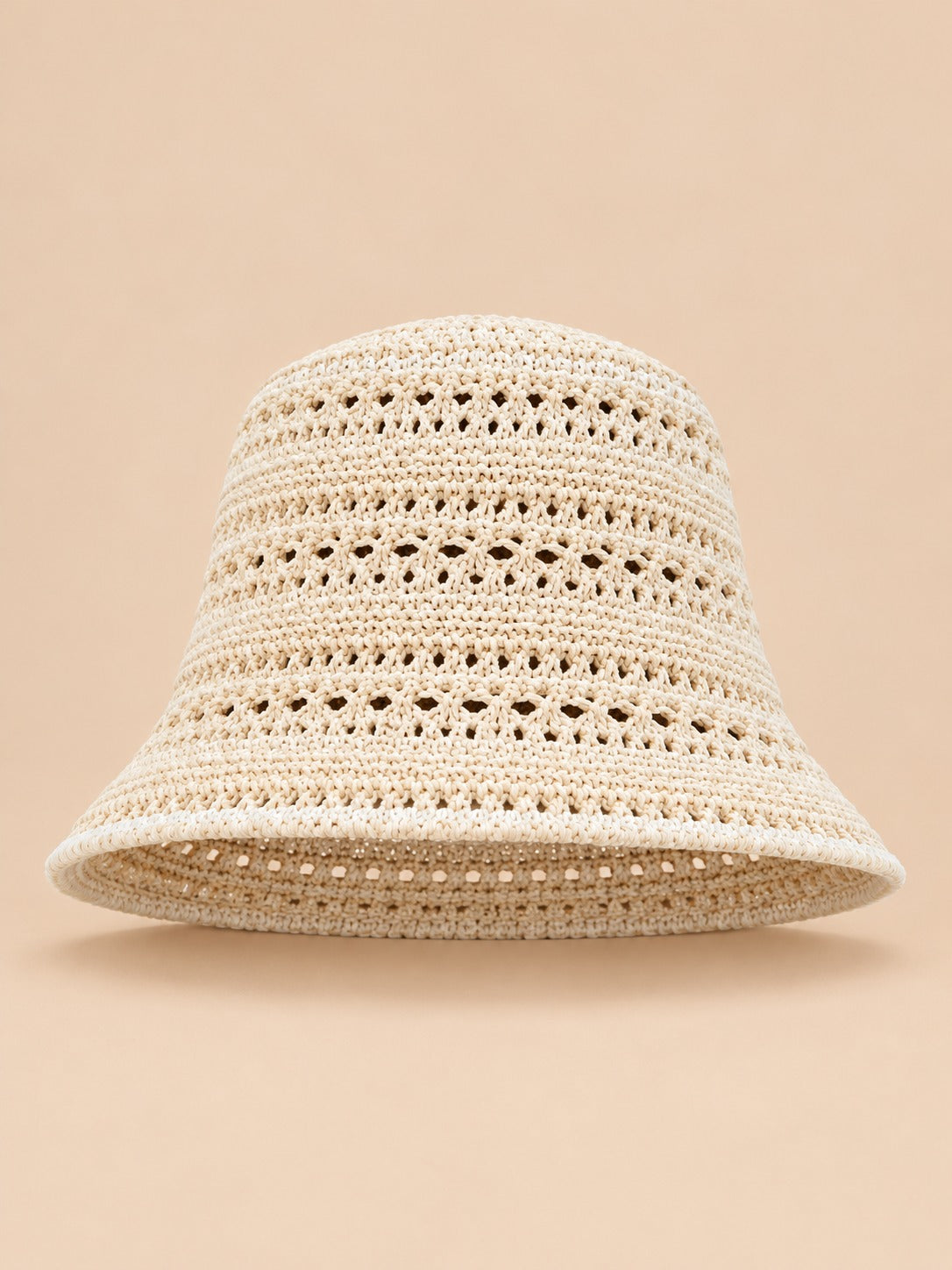Damen-Fischerhut mit breiter Krempe und Lochmuster – Farbvariante Beige, Ansicht von vorn