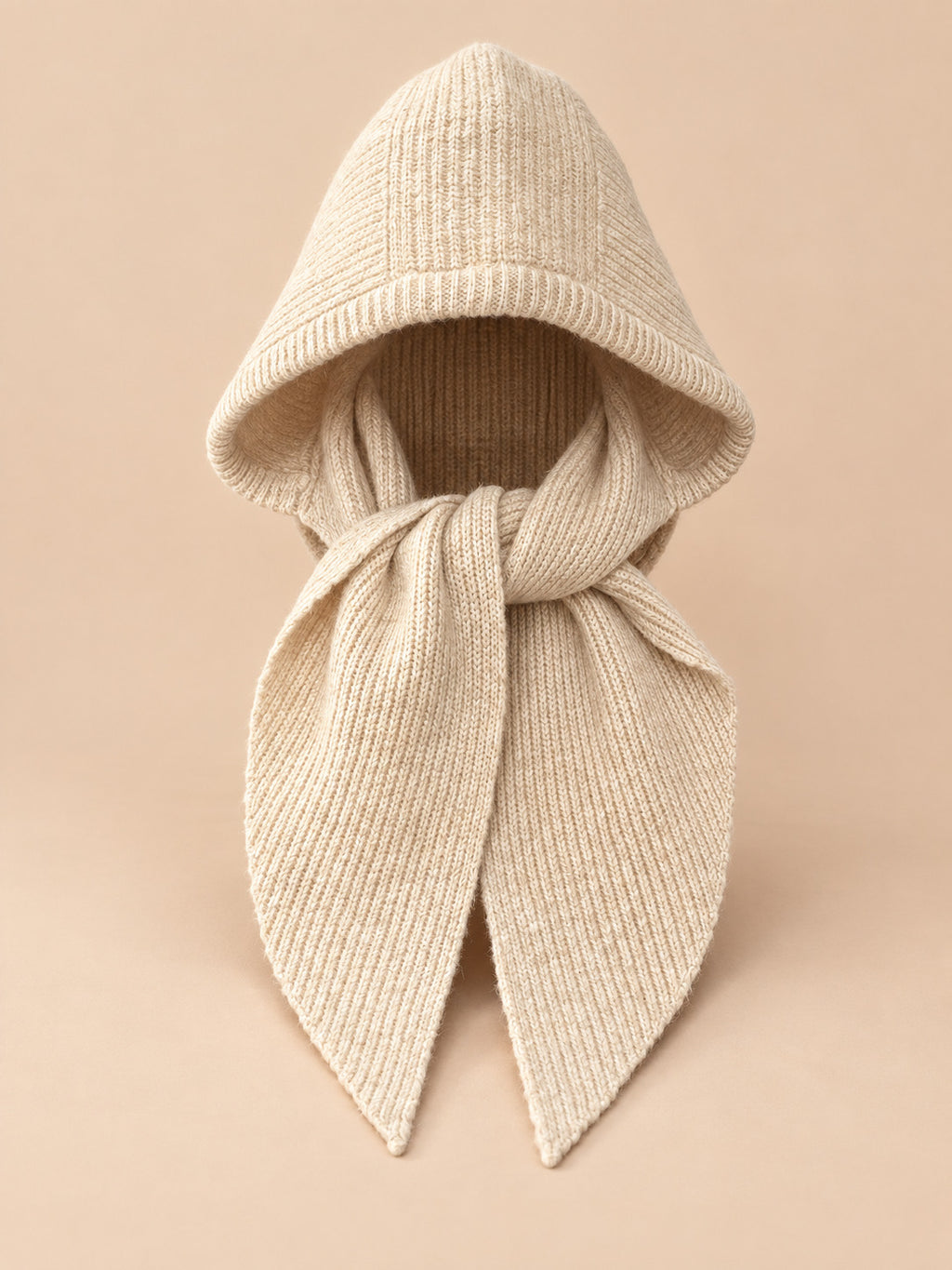 Einteilige Schalmütze für Damen im koreanischen Y2K-Stil – Beige, Vorderansicht, sand-pfirsichfarbener Hintergrund