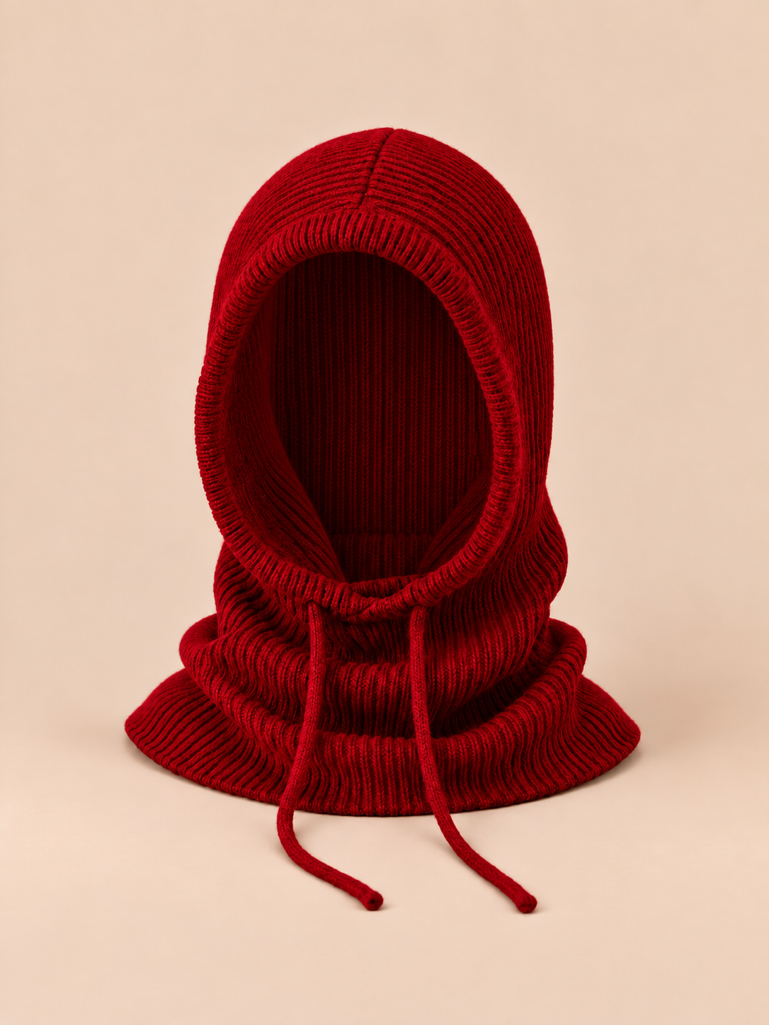 Cagoule capuche en pure laine rouge avec tour de cou, vue de face