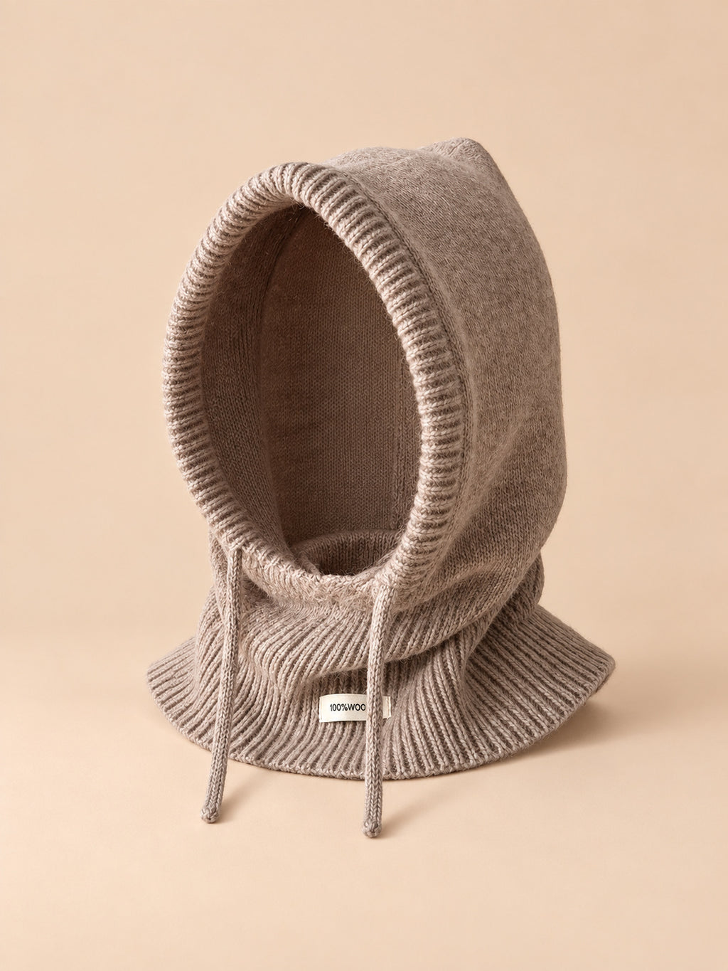 Damen-Balaclava aus Wolle mit integriertem Kragen – Farbvariante Khaki, Ansicht von vorn