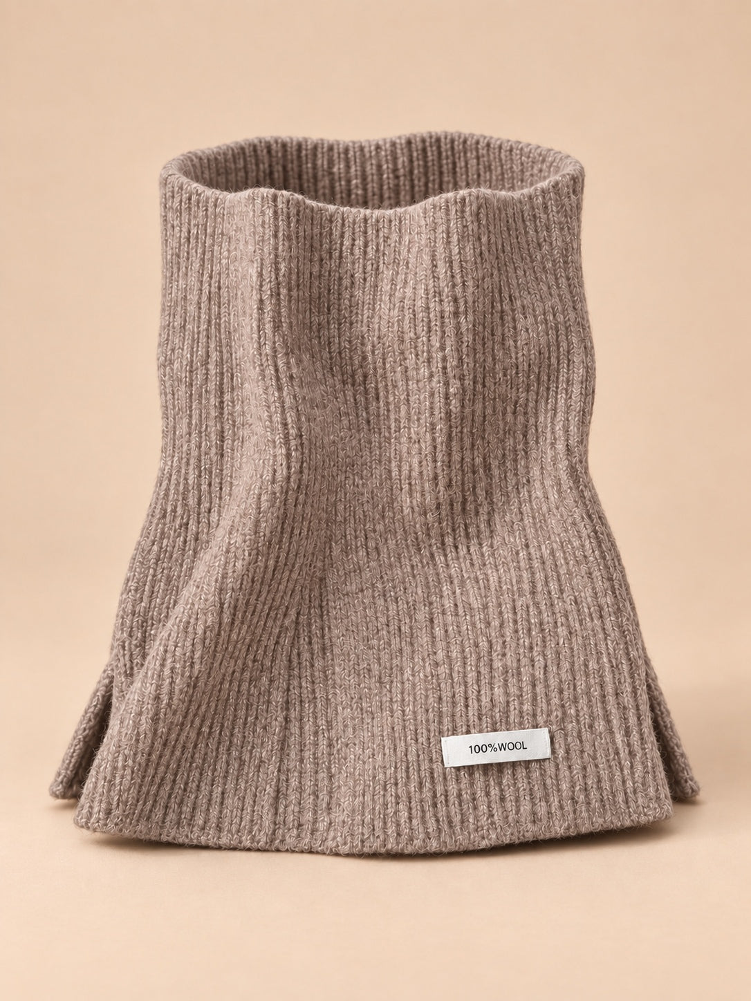 Schal aus dem Mütze-Schal-Set  – Farbvariante Khaki, Produktdarstellung in der Vorderansicht