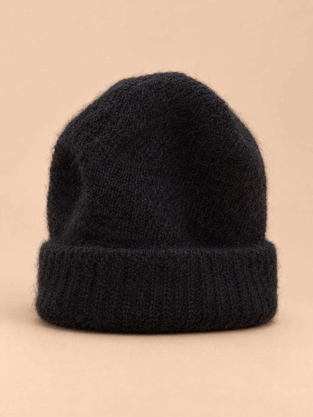 Elastische Mohairmütze für Damen mit Wolle und Rippenstrick – Schwarz, Vorderansicht