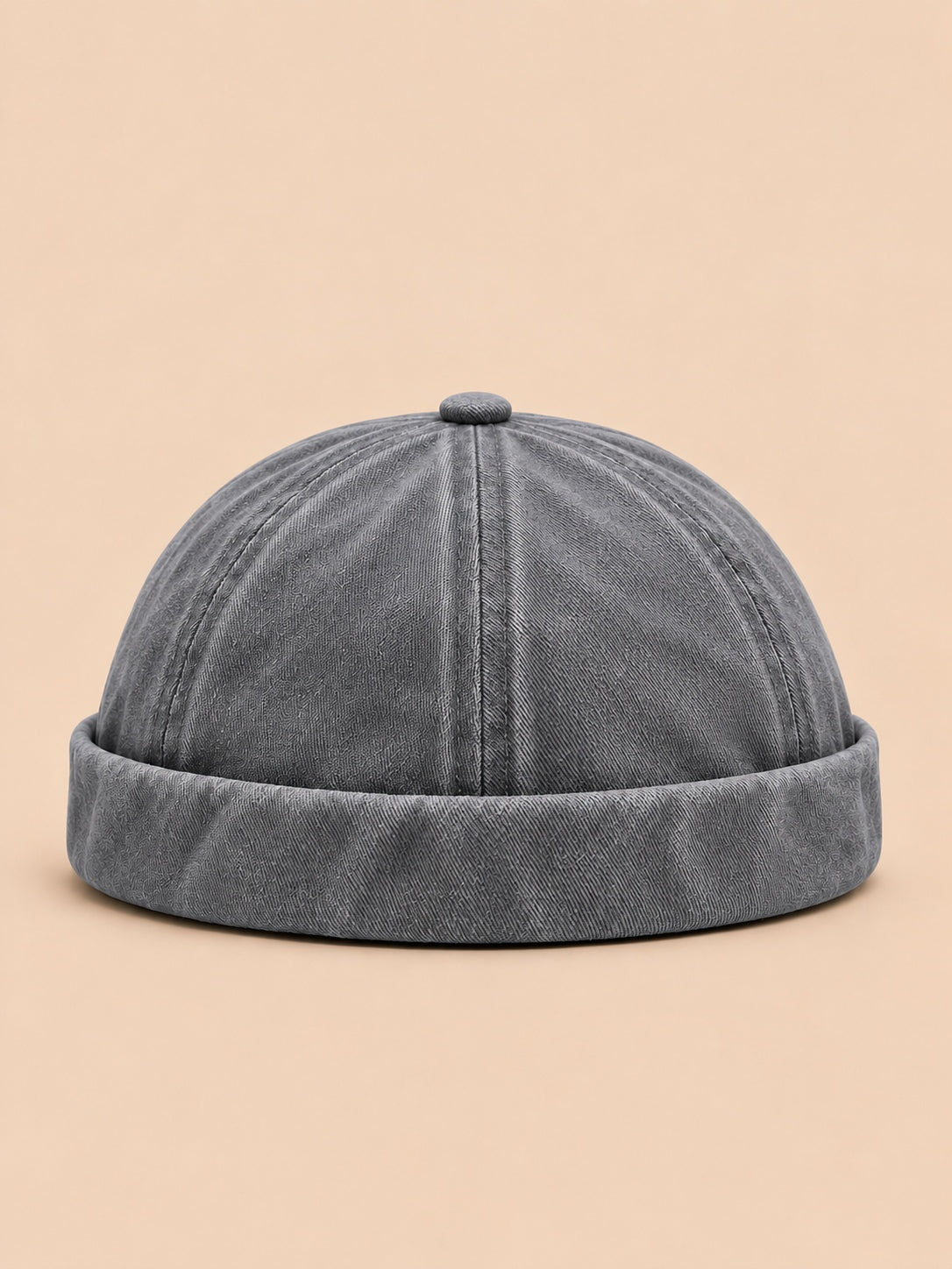 Bonnet docker délavé rétro gris, vue de face.