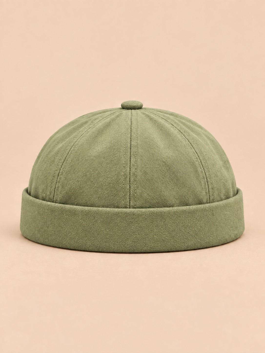 Bonnet docker style ouvrier vert armée, vue de face.