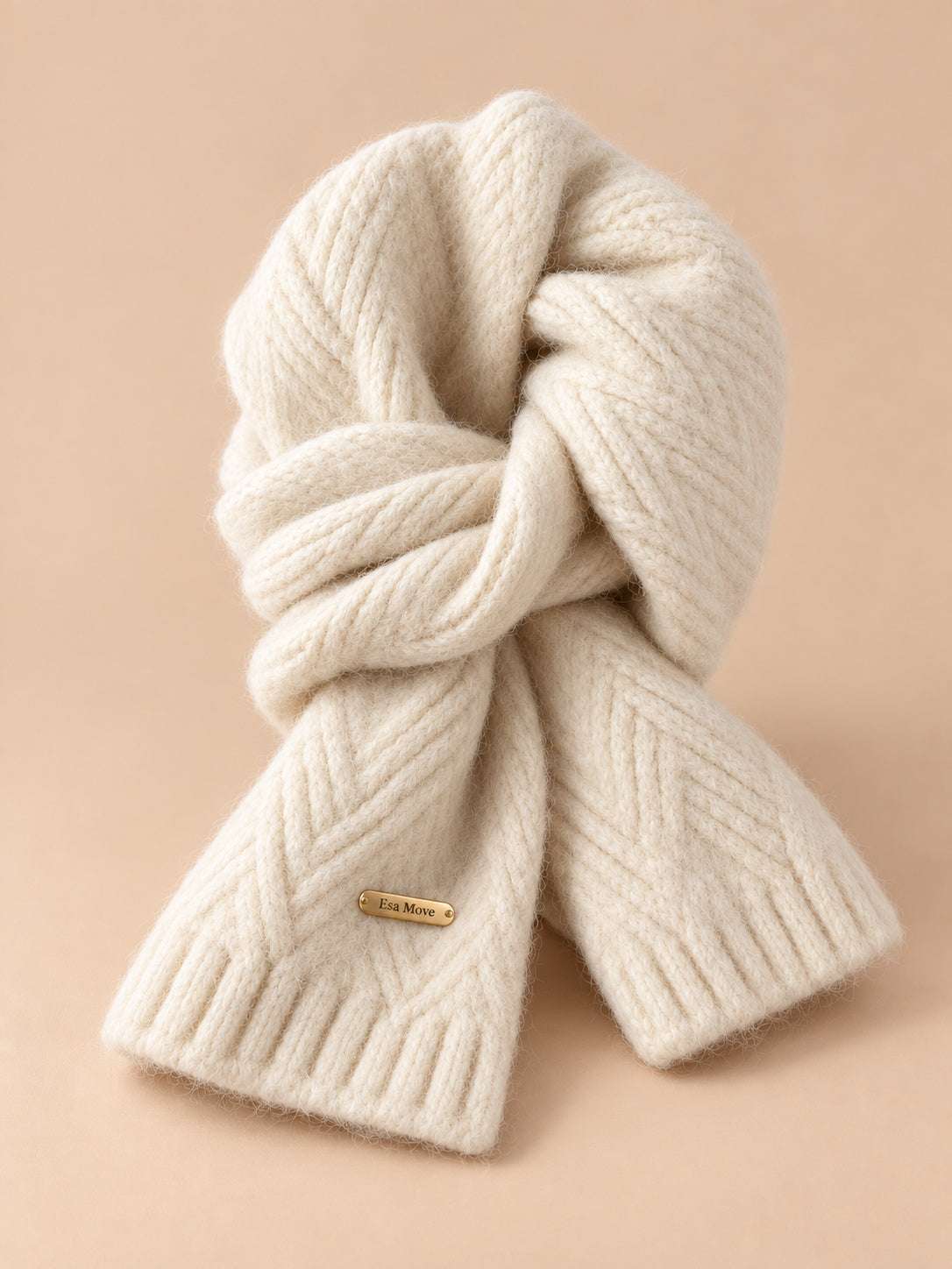 Dicker Alpakaschal für Damen im koreanischen Stil – Farbvariante Beige, Dreiviertelansicht