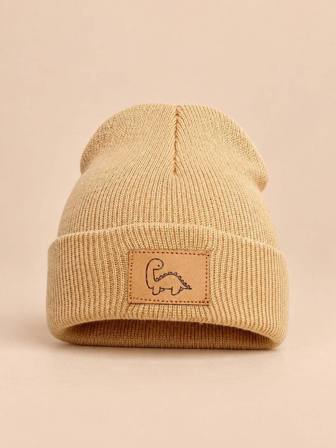 Bonnet enfant au tricot ou crochet, modèle Camel, vue de face
