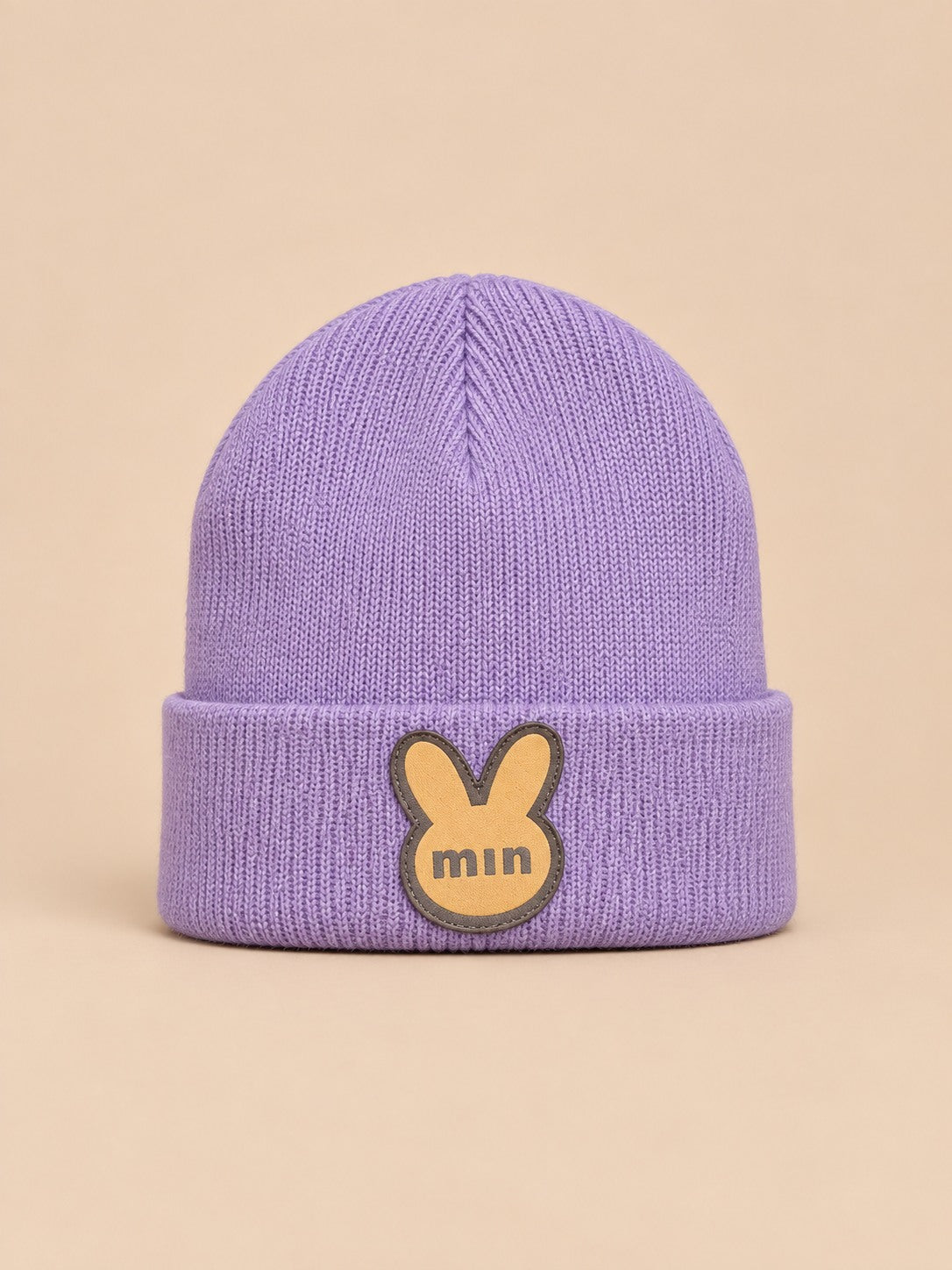 Bonnet enfant au tricot ou crochet, modèle Violet, vue de face