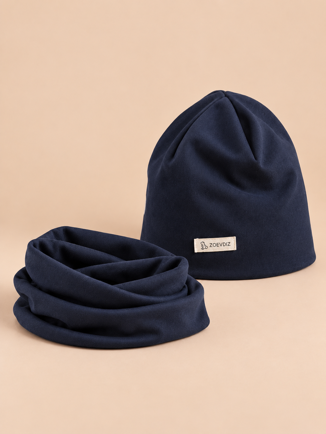 Ensemble bonnet et snood enfant Noir, vue de trois quarts.