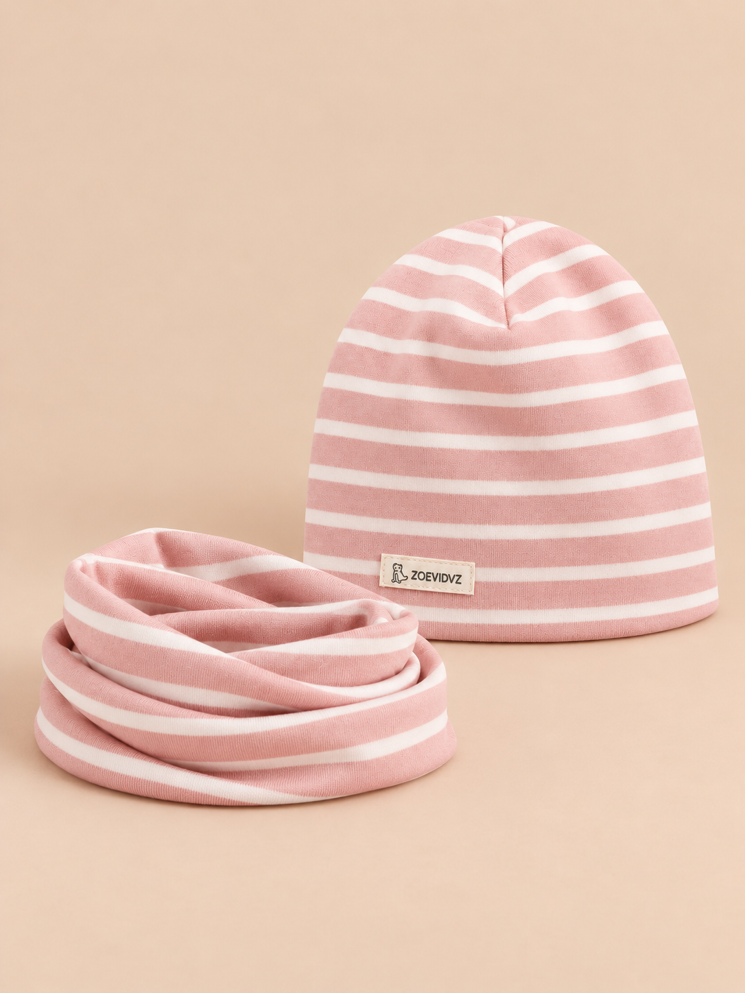Ensemble bonnet et snood enfant Rayures rose, vue de face.