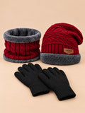 Winterset mit Mütze, Schal und Touchscreen-Handschuhen – Farbvariante Rot, Ansicht von vorn