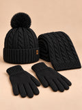 Winterset mit Fleecefutter, Mütze, Schal und Touchscreen-Handschuhen – Farbvariante Schwarz, Ansicht von vorn
