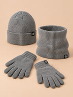 Winterset mit Mütze, Schlauchschal und Touchscreen-Handschuhen – Farbvariante Grau, Dreiviertelansicht
