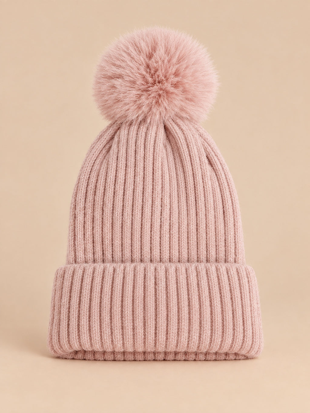 Bommelmütze mit großem, weichem Bommel zum Skifahren – ohne Logo, Farbvariante Rosa, Ansicht von vorn