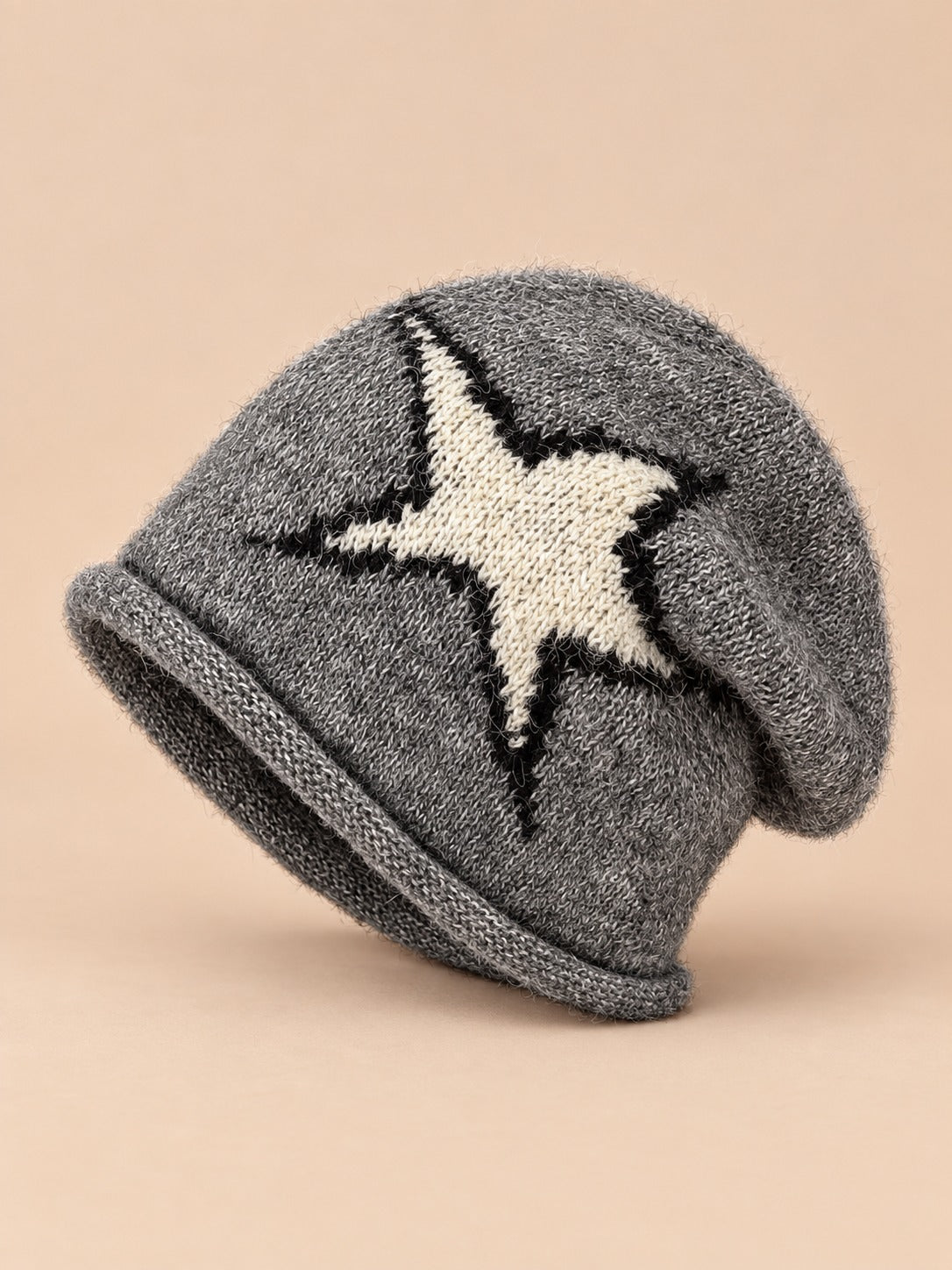 Vintage-Beanie mit Stern im Hip-Hop-Streetwear-Stil – Modell 2, Ansicht von vorn