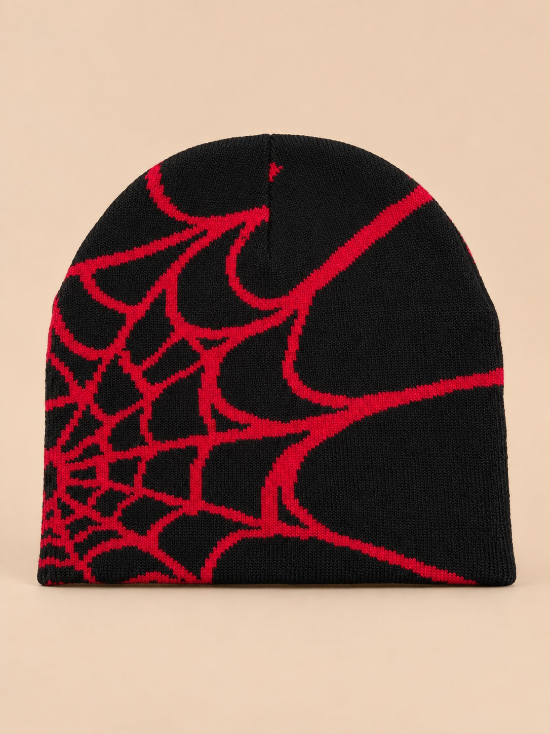 Beanie mit Spinnennetzmuster für jede Jahreszeit – Farbvariante Schwarz / Rot, Ansicht von vorn