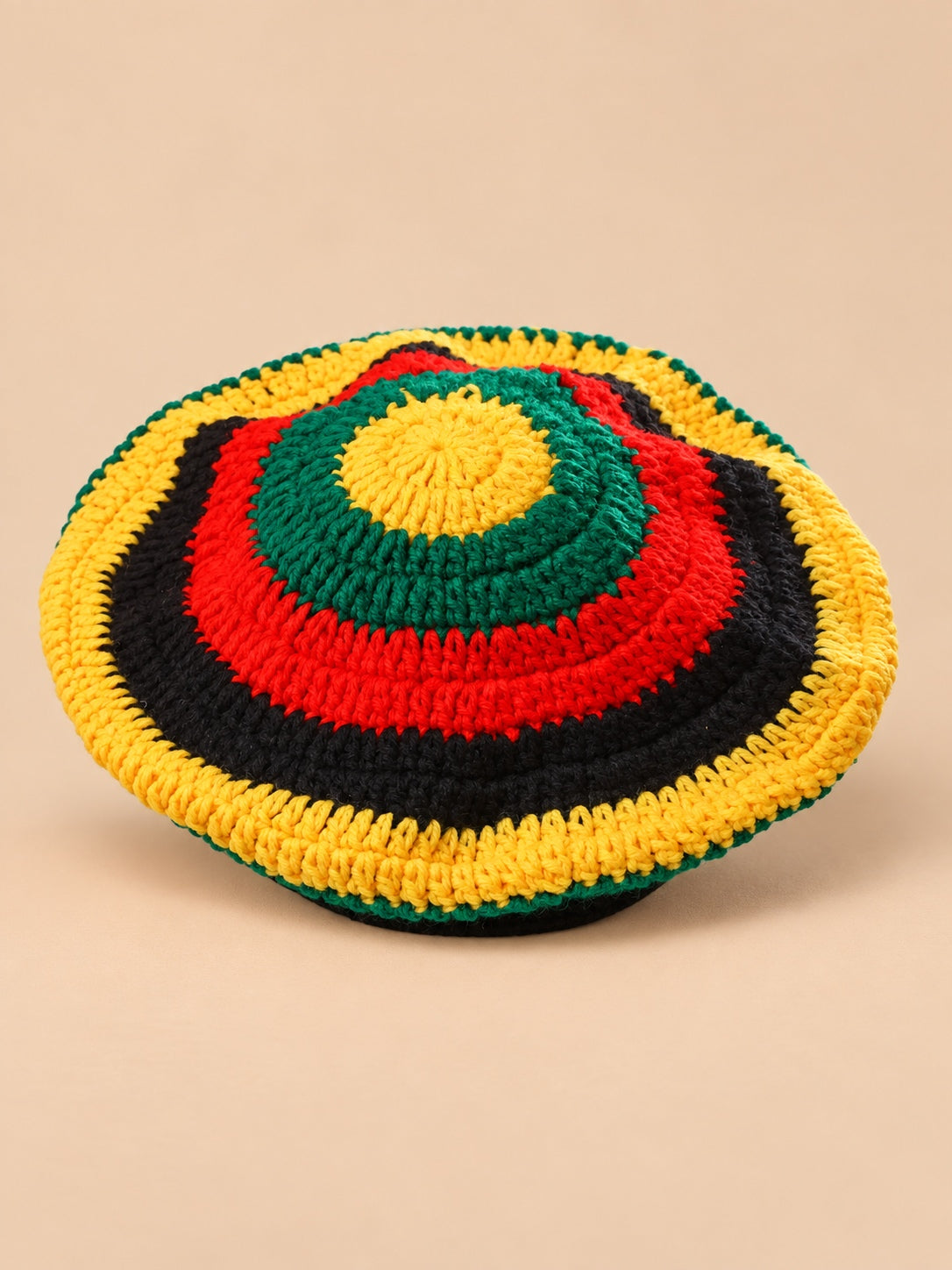 Gestrickte Rasta-Tam-Mütze für Dreadlocks – Mehrfarbig mit Kreismuster, Vorderansicht