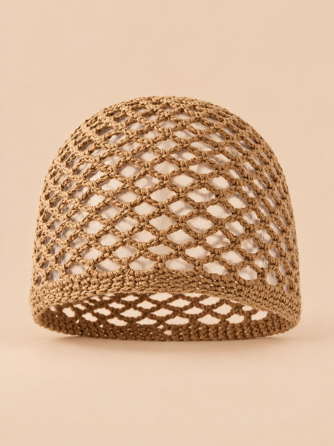 Bonnet résille en coton au crochet, kaki, vue de face