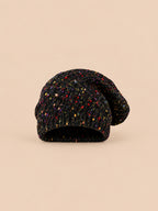 Zweifarbiger Long Beanie für Damen aus dickem, meliertem Strick in Schwarz mit lockerem Volumen, Vorderansicht