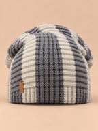 Long Beanie für Damen mit Kontraststreifen – Farbvariante Grau / Beige, Ansicht von vorn