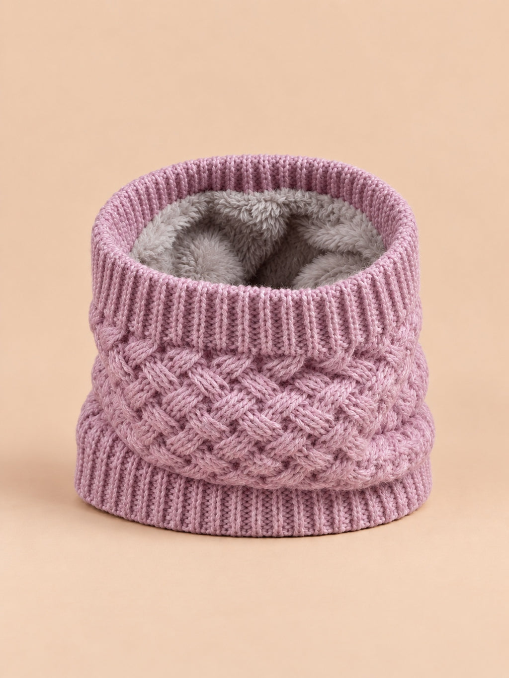 Dicker, weicher Winterschal im koreanischen Stil – Farbvariante Rosa, Ansicht von vorn