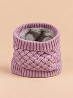 Dicker, weicher Winterschal im koreanischen Stil – Farbvariante Rosa, Ansicht von vorn